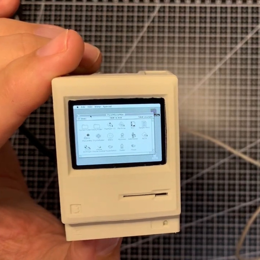 Retro Macintosh Mini Computer  - Retro Gaming Corps review and price